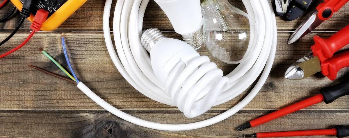 Hoe werkt het aansluiten van een dimmer bij meerdere lichtpunten? Hoe werkt het aansluiten van een dimmer bij meerdere lichtpunten?
