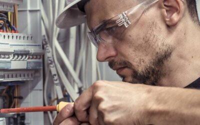 Hoe laat je een extra aardlekschakelaar plaatsen in je groepenkast?