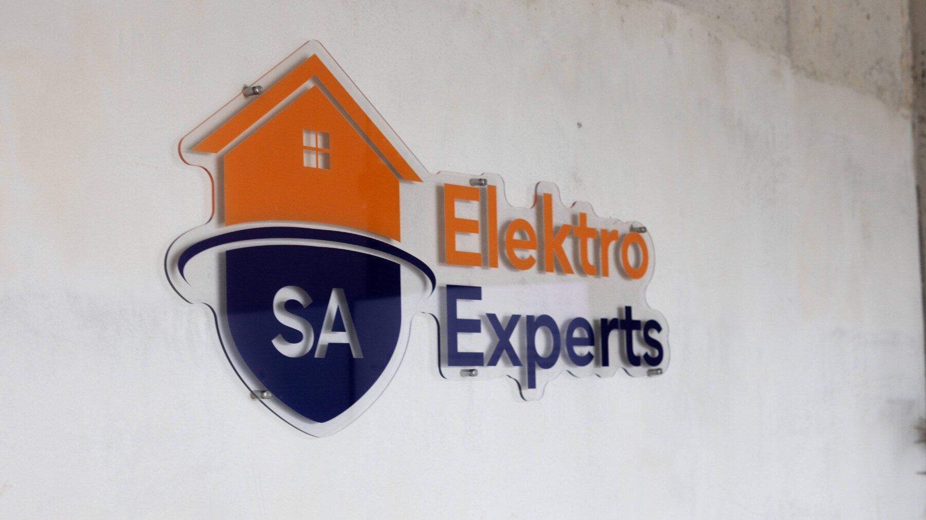 Hoe werkt het aanleggen van krachtstroom door een erkend elektricien in Rijswijk?