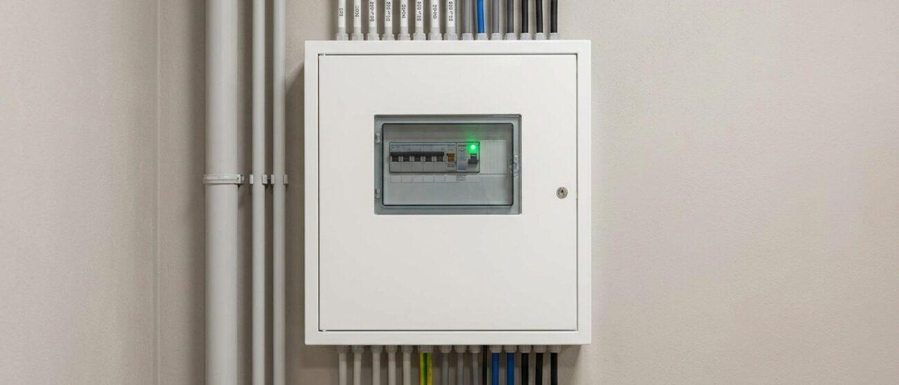 Voordelen van meerdere offertes aanvragen bij elektriciens.